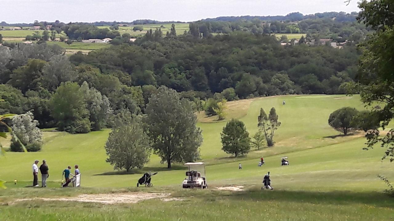Beychac-et-Caillau Golf De Teynac B&B 외부 사진